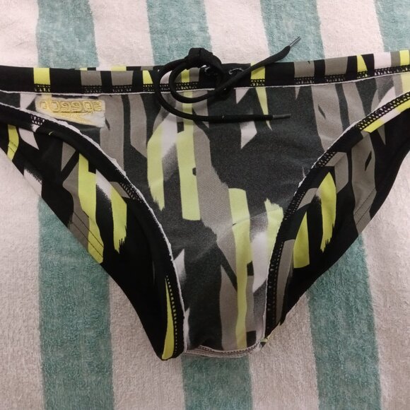 1" SPEEDO SWIM BRIEF, BLACK/YELLOW/GRAY, SIZE "S" (29"-30") (Pre-Owned) (*) - Picture 8 of 8